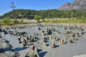 Jeep Safari ile Saklıkentte Macera Turu